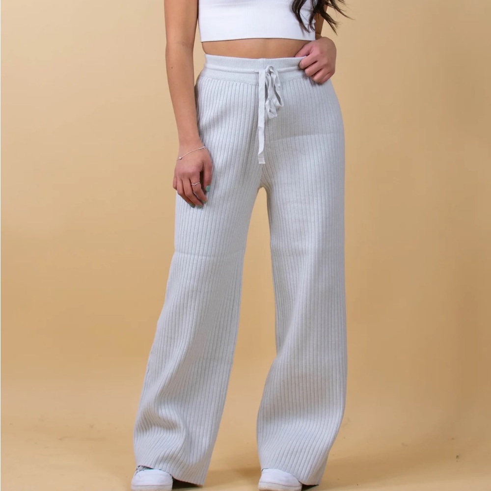 Grey Bandit Unwritten Love Knit Pants in Grey